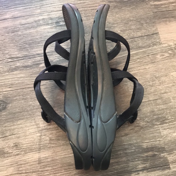 Chaco Black Sandals size 8 - Picture 9 of 15